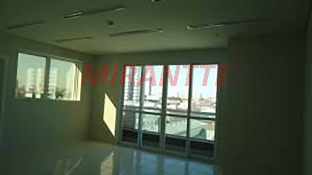 Comercial de 37m² em Santana