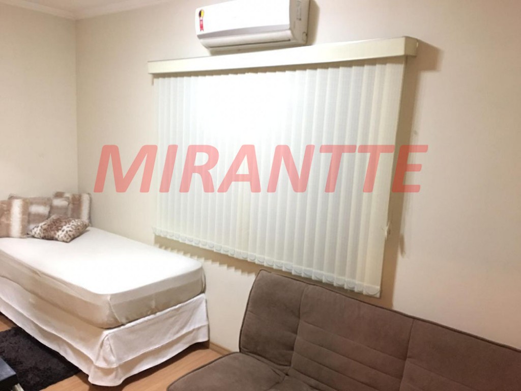 Sobrado de 270m² com 3 quartos em Parque Vitoria