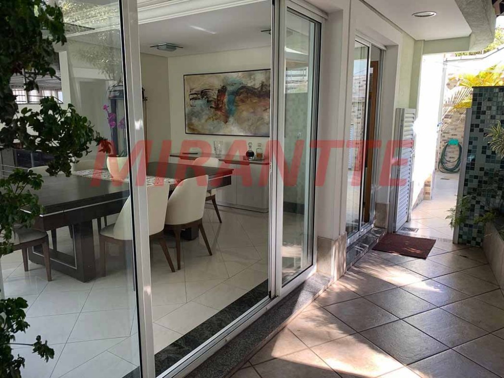 Sobrado de 700m² com 5 quartos em Jardim São Bento