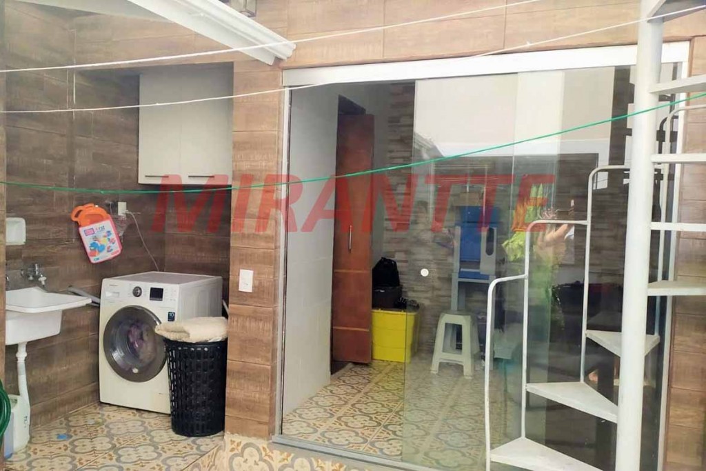 Sobrado de 120m² com 2 quartos em Santana