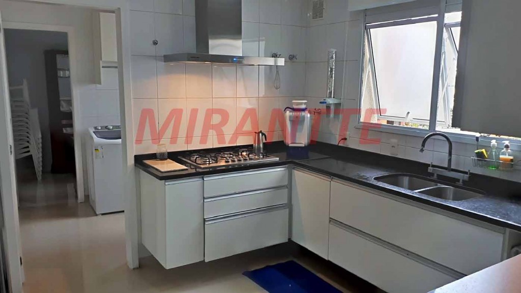 Apartamento de 206m² com 3 quartos em Santana