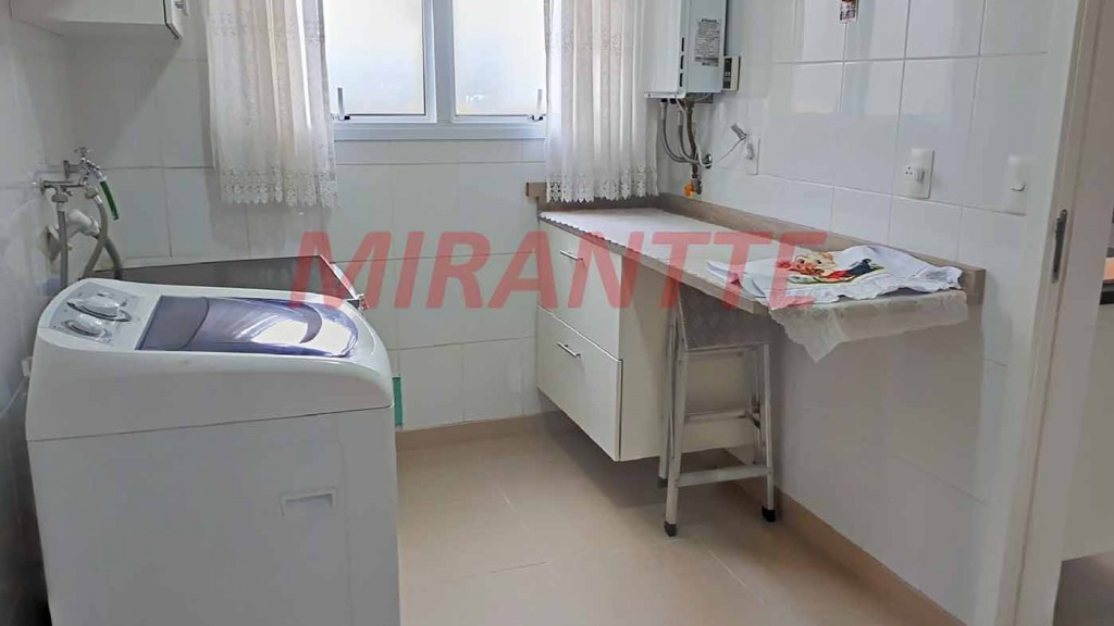 Apartamento de 206m² com 3 quartos em Santana