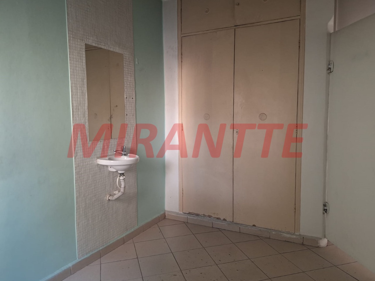Comercial de 125m² em Santana