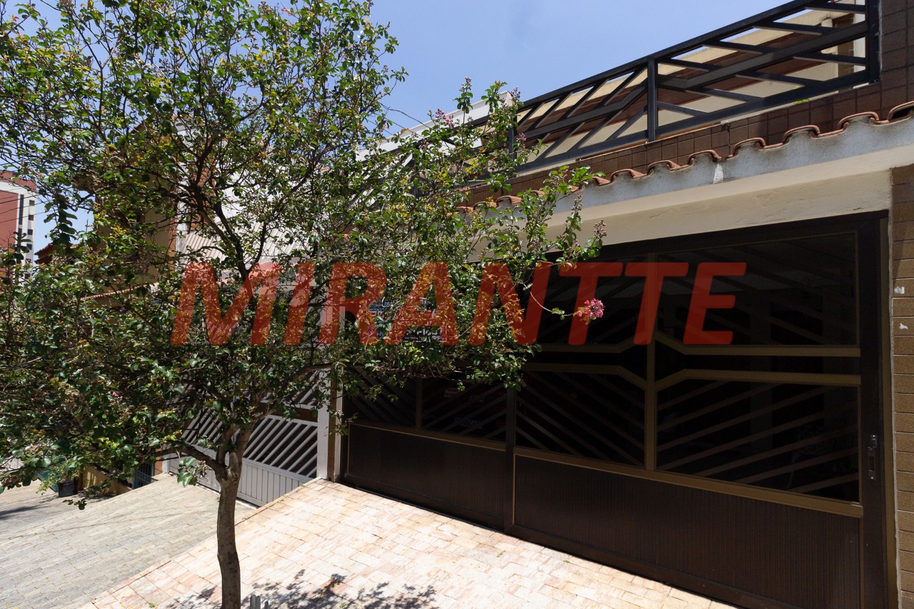 Sobrado de 128m² com 3 quartos em Santana