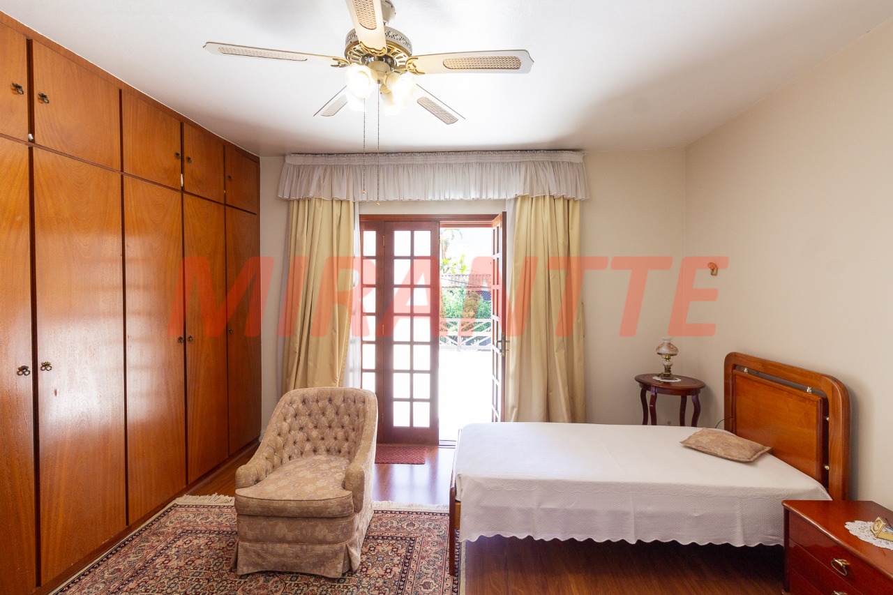 Sobrado de 128m² com 3 quartos em Santana
