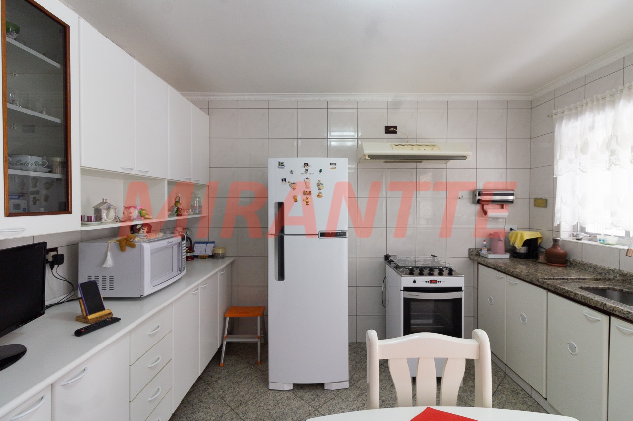 Sobrado de 128m² com 3 quartos em Santana
