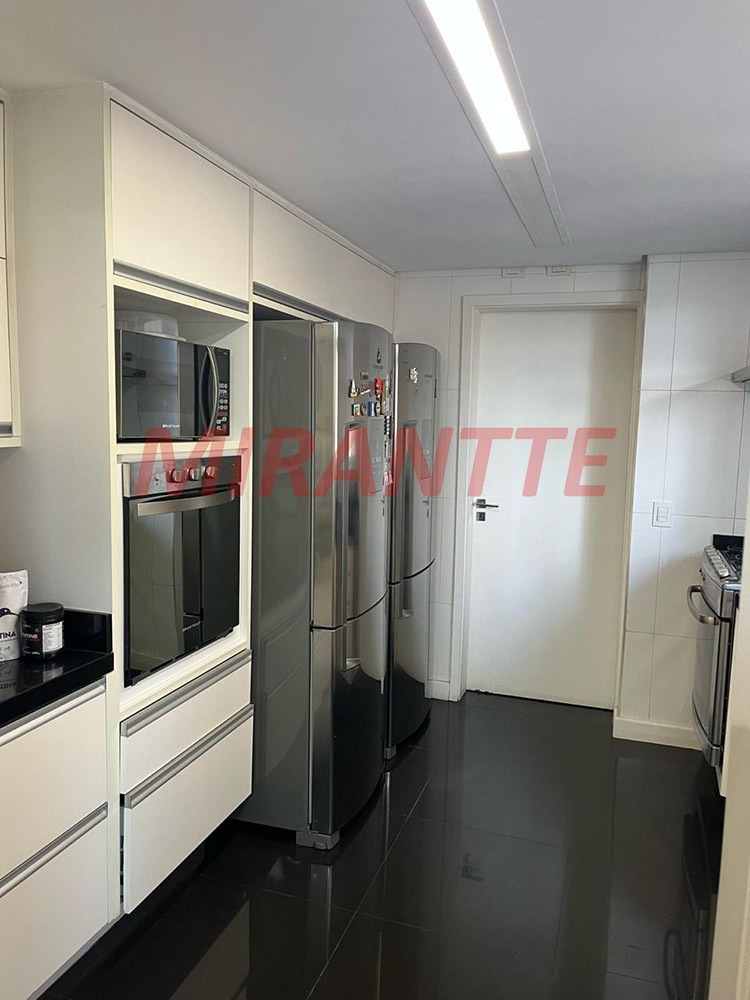 Apartamento de 280m² com 4 quartos em Santana