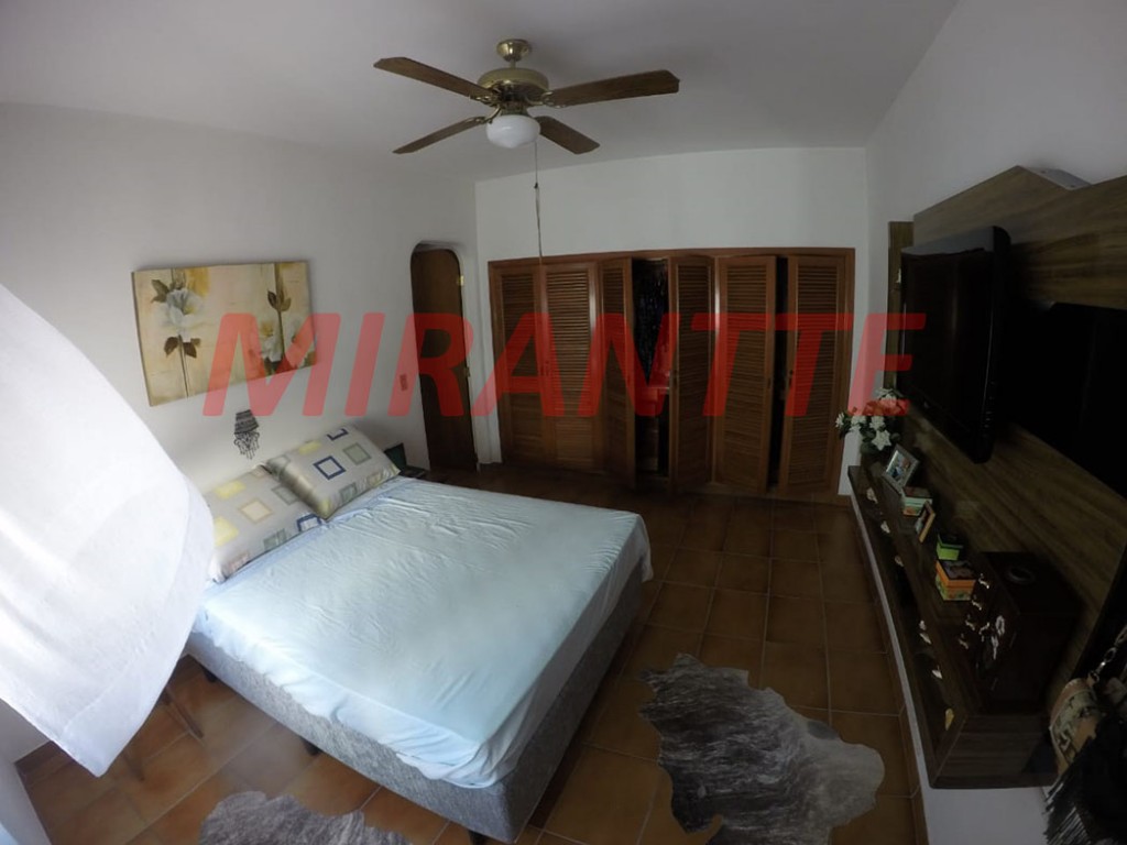 Apartamento de 140m² com 3 quartos em Pitangueiras