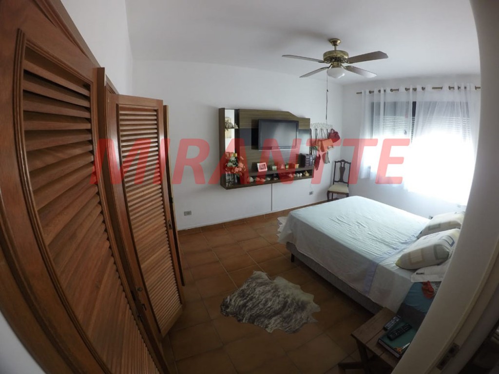 Apartamento de 140m² com 3 quartos em Pitangueiras
