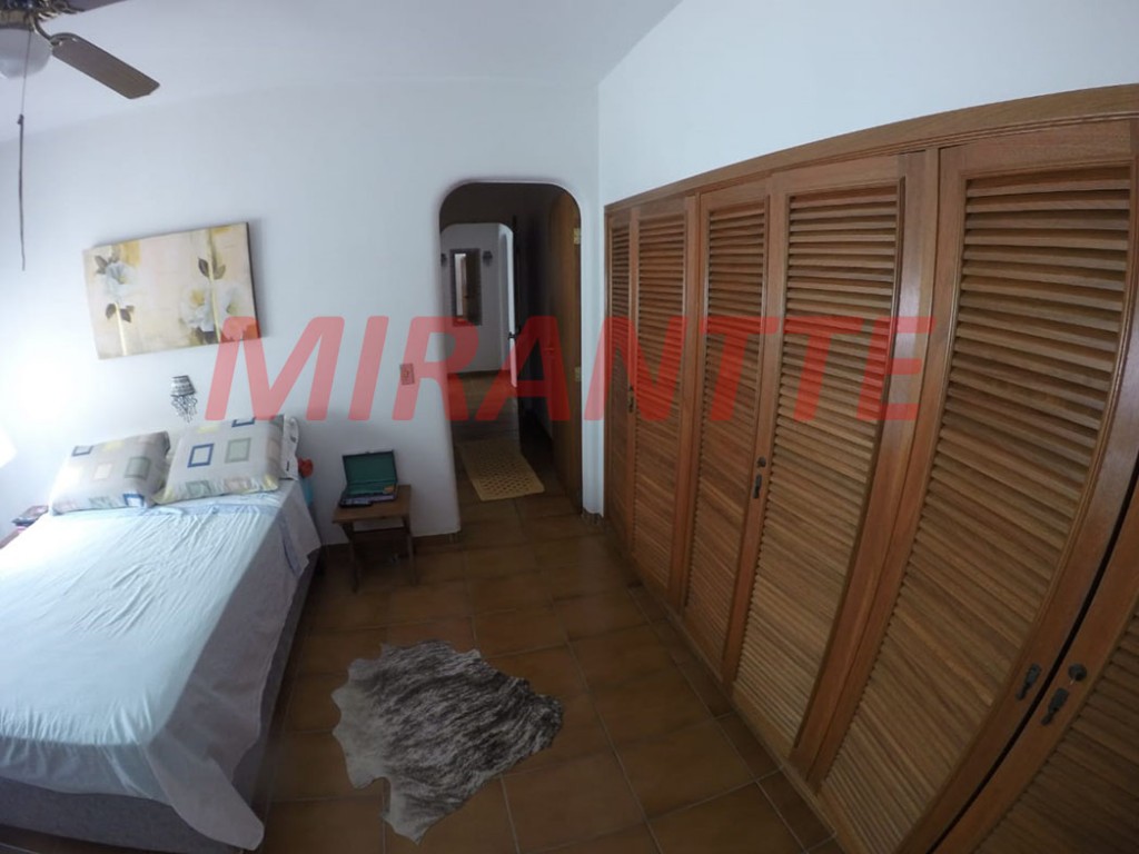 Apartamento de 140m² com 3 quartos em Pitangueiras