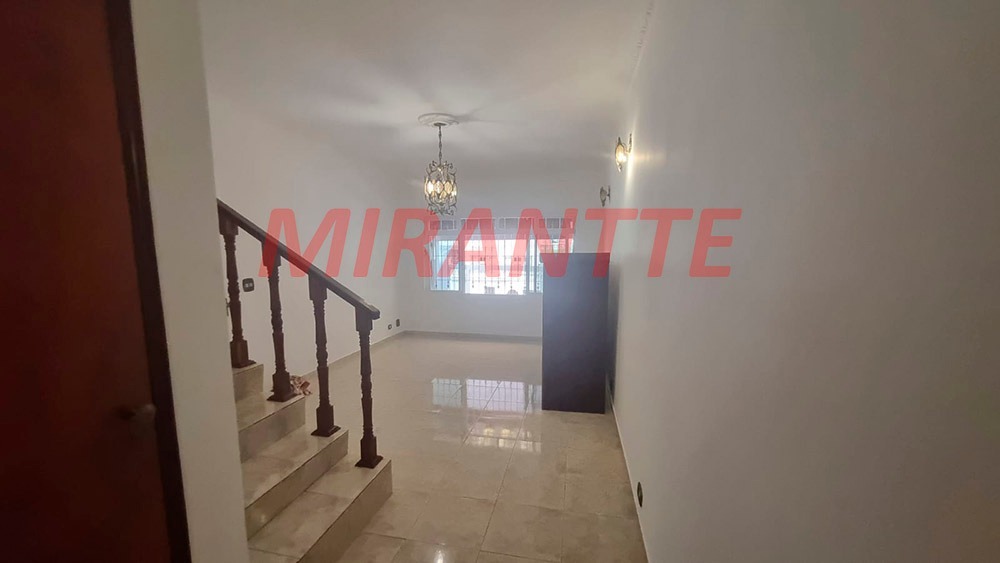 Sobrado de 129m² com 3 quartos em Horto Florestal
