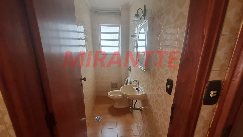 Sobrado de 129m² com 3 quartos em Horto Florestal