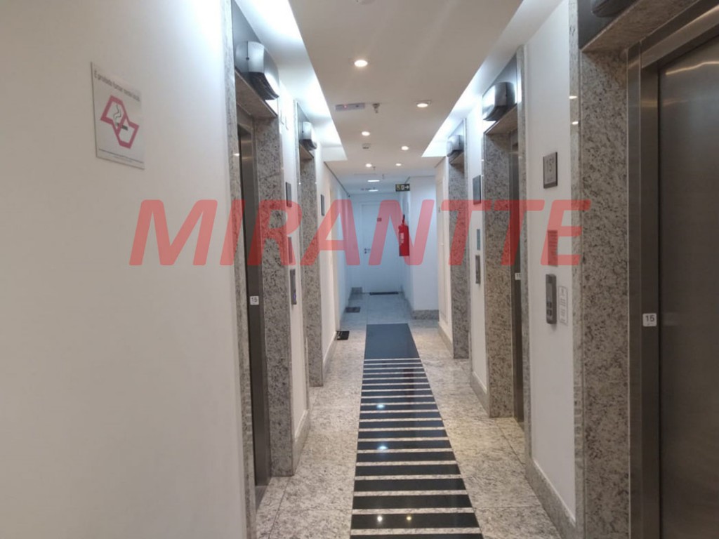 Conjunto comercial de 42m² em Água Fria