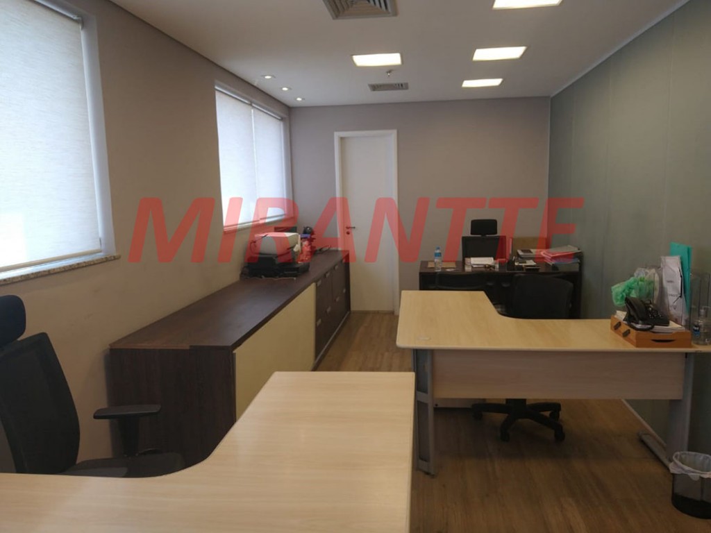 Conjunto comercial de 42m² em Água Fria