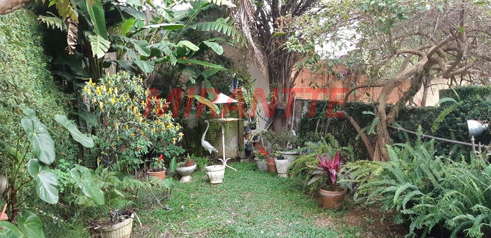 Sobrado de 180m² com 3 quartos em Vila Aurora