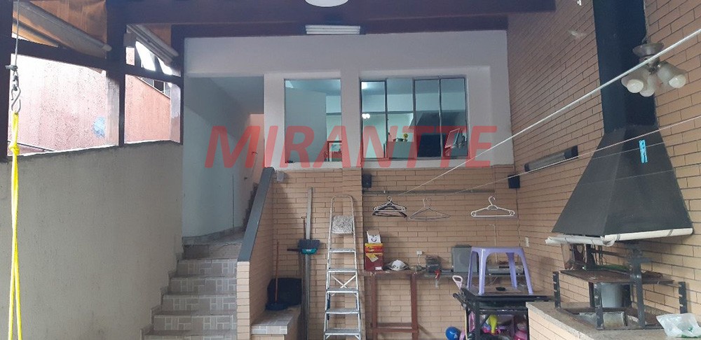 Sobrado de 180m² com 3 quartos em Vila Aurora