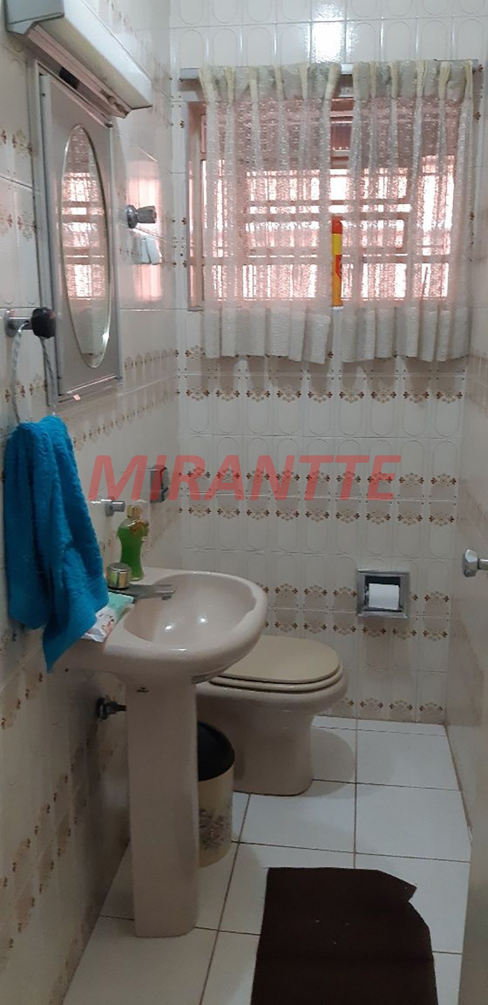 Sobrado de 180m² com 3 quartos em Vila Aurora
