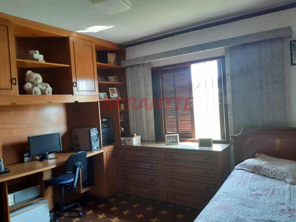 Casa terrea de 237m² com 3 quartos em Santa Teresinha