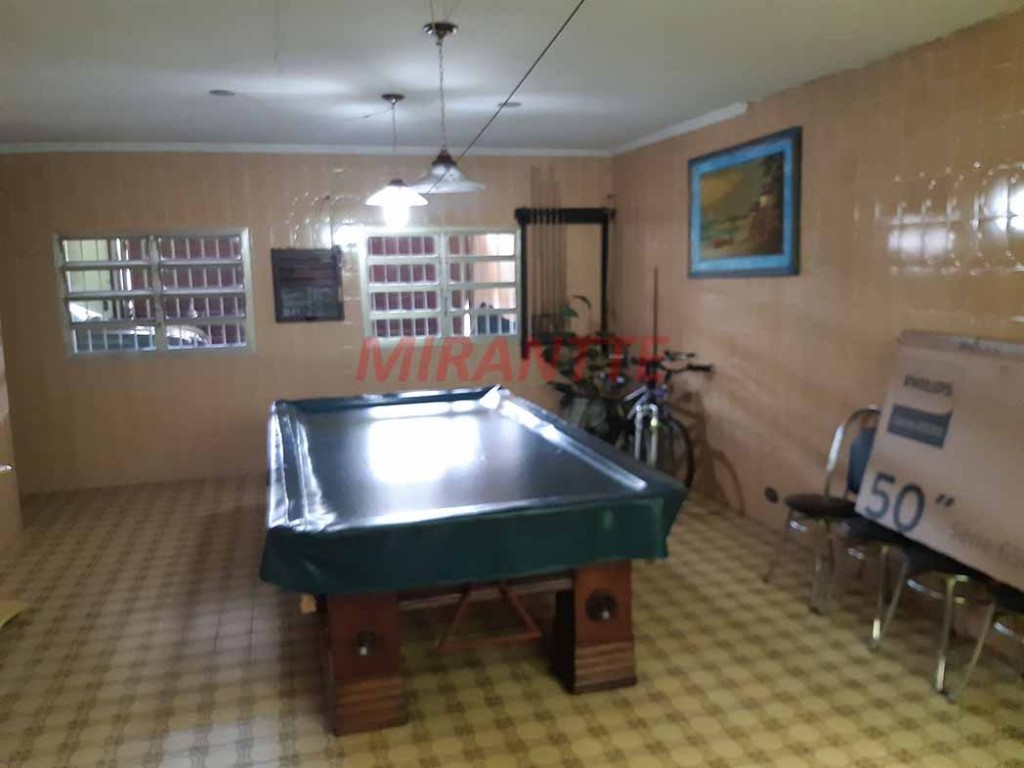 Casa terrea de 237m² com 3 quartos em Santa Teresinha
