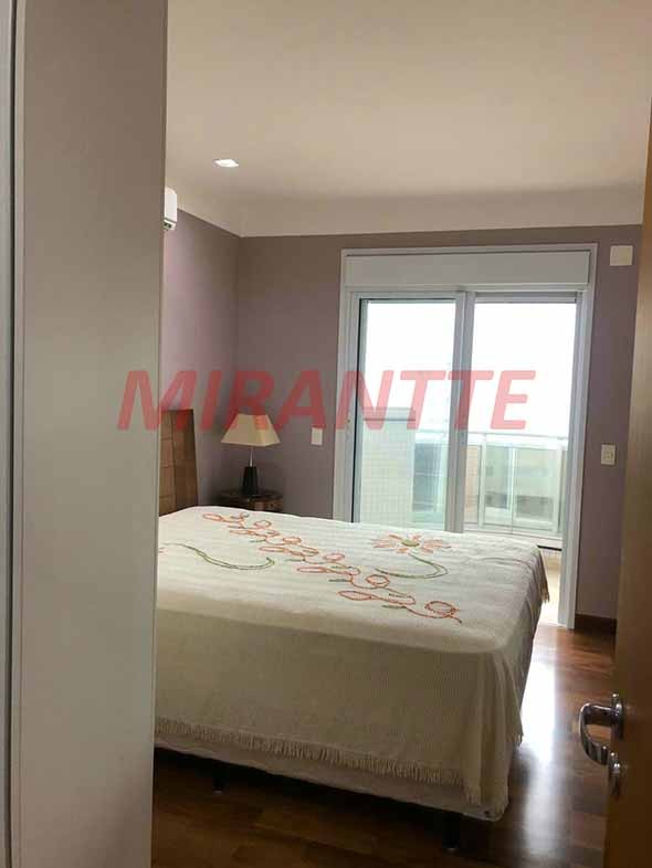 Apartamento com 3 quartos em Jardim Analia Franco