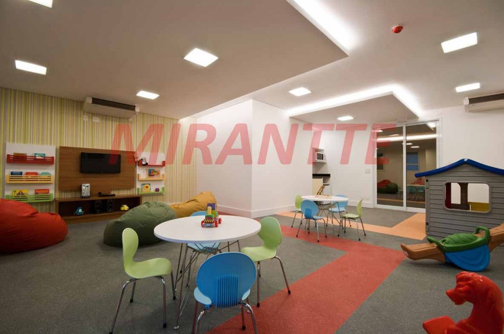 Apartamento com 3 quartos em Jardim Analia Franco