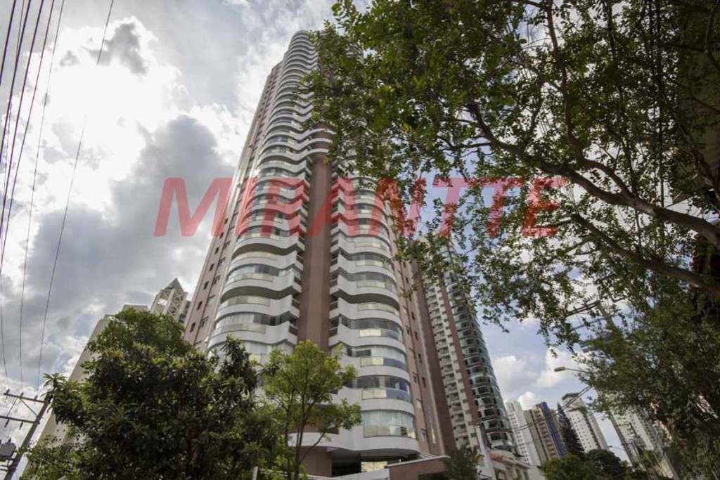 Apartamento com 3 quartos em Jardim Analia Franco