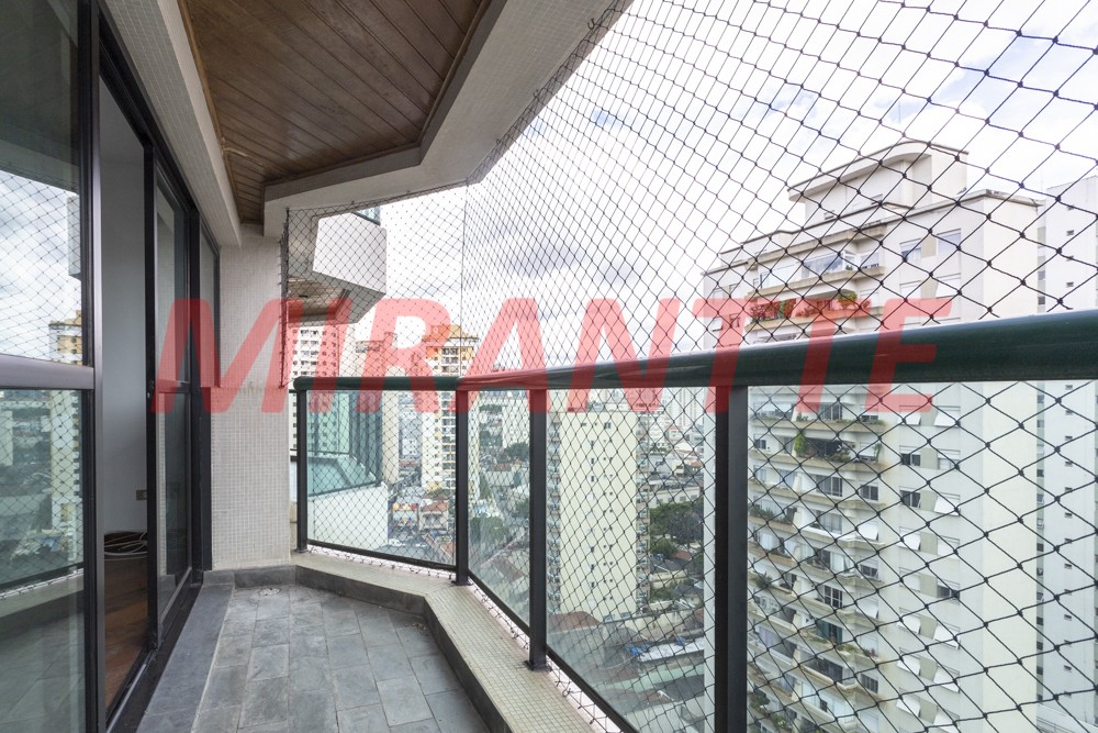 Apartamento de 130m² com 3 quartos em Santana