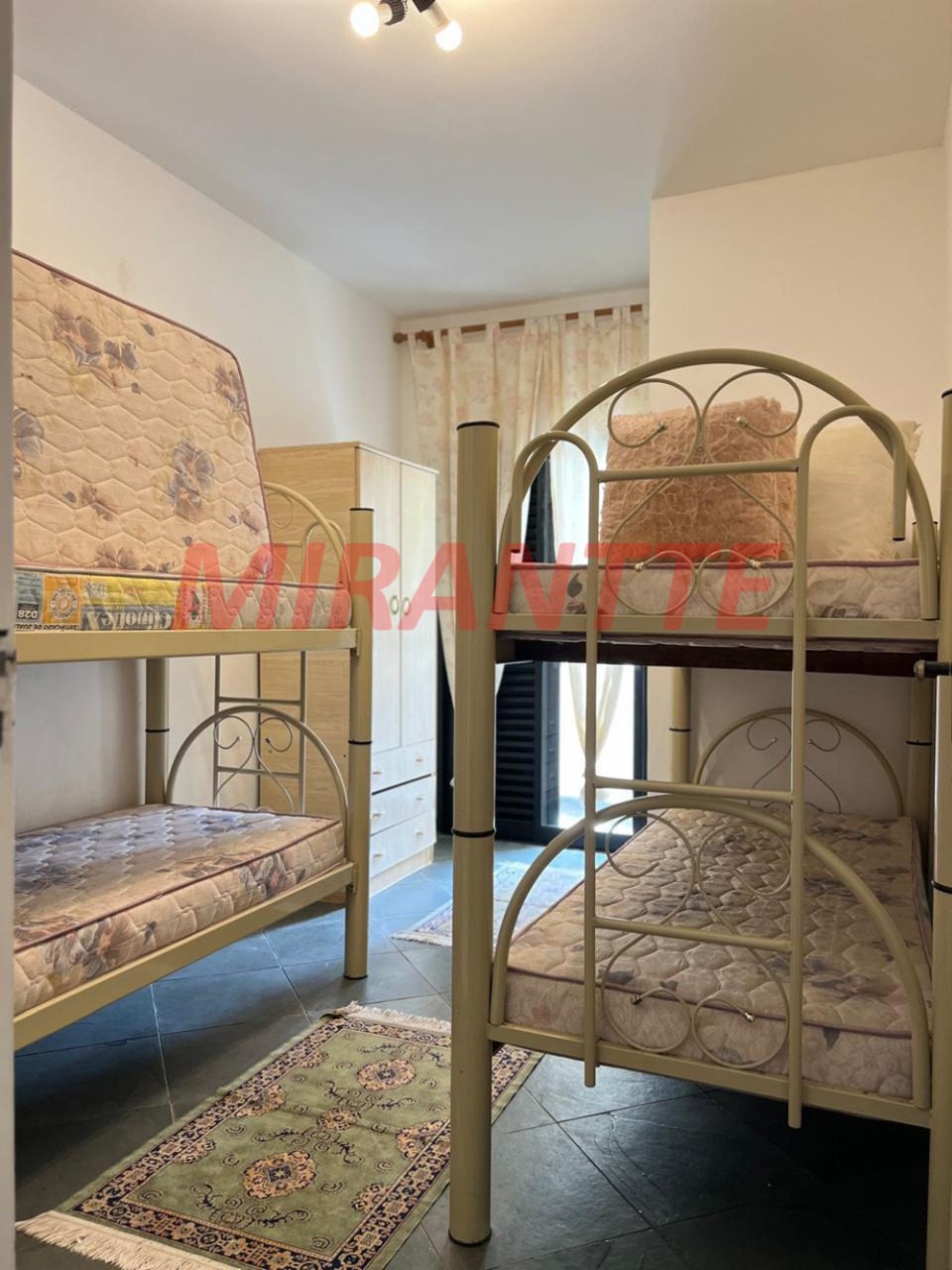 Apartamento de 83m² com 2 quartos em ENSEADA