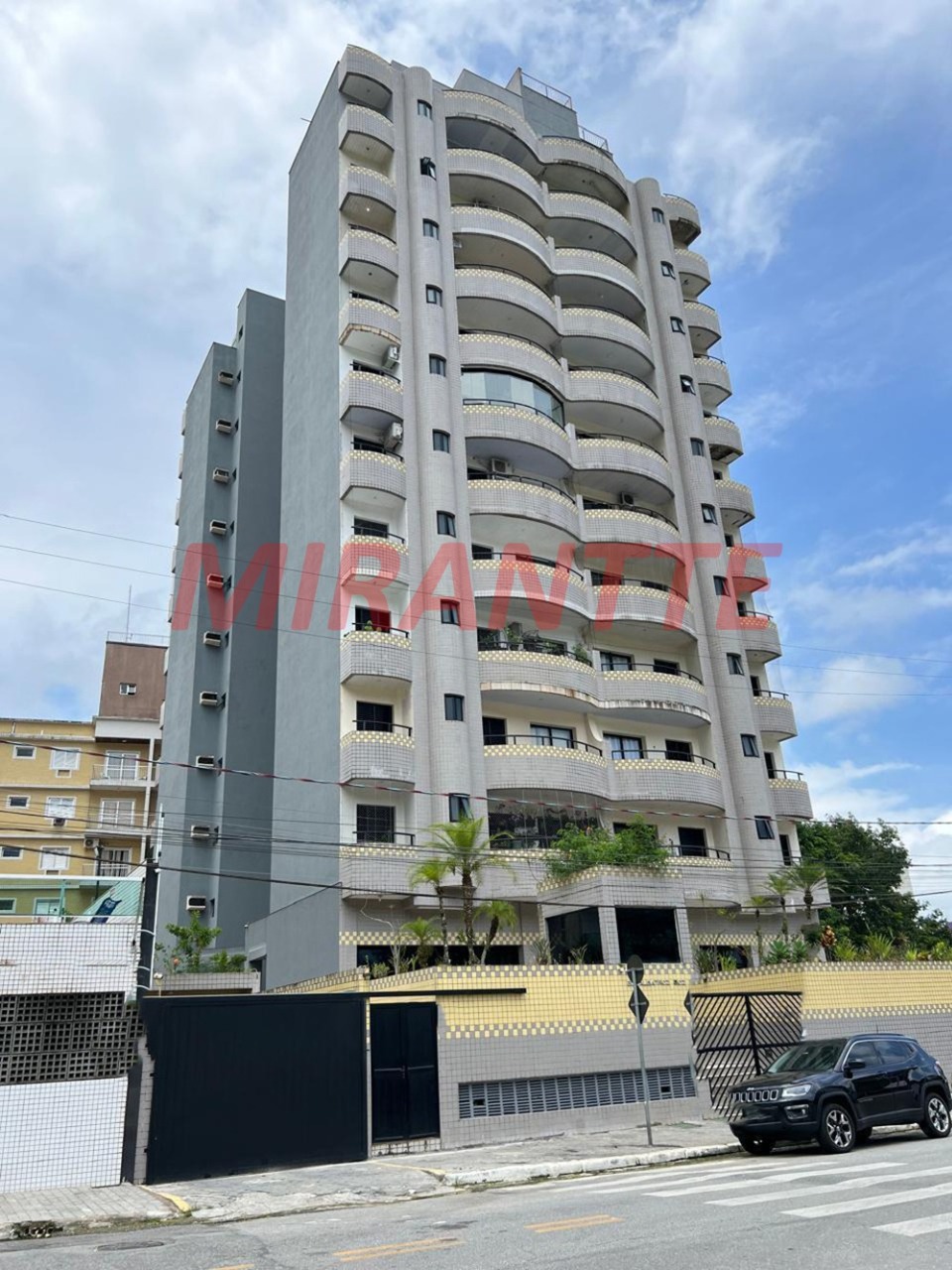Apartamento de 83m² com 2 quartos em ENSEADA