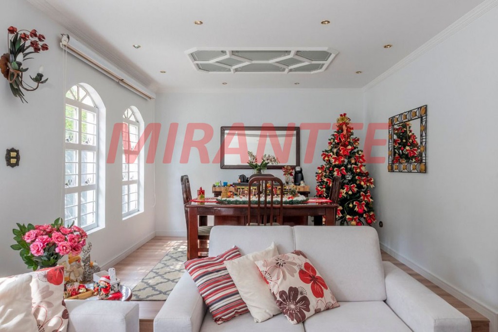 Casa terrea de 135m² com 3 quartos em Jardim Guapíra