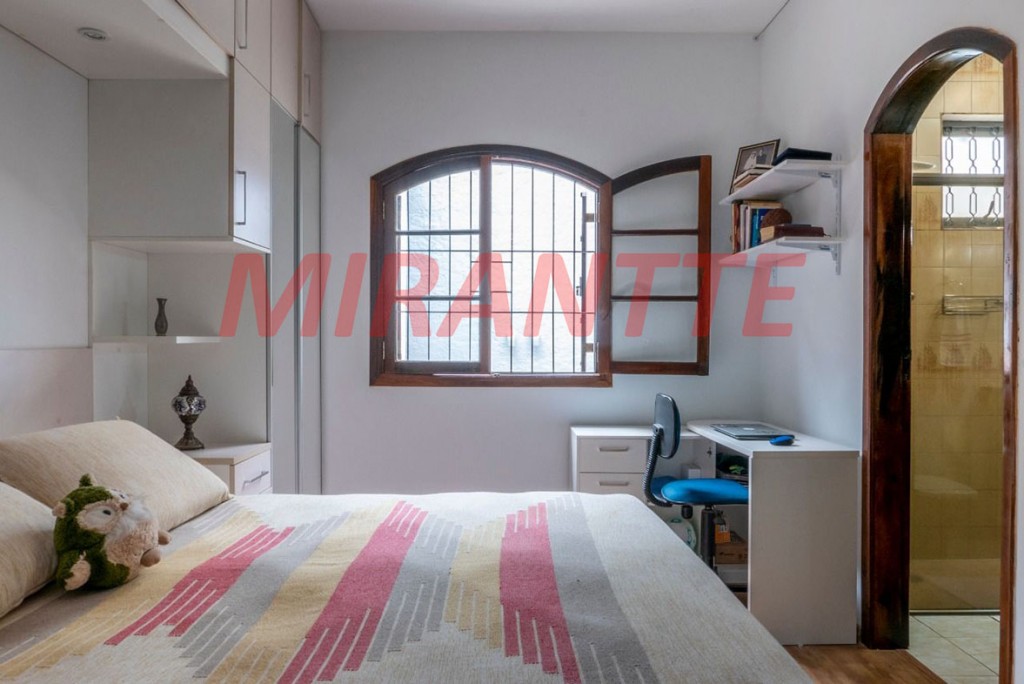Casa terrea de 135m² com 3 quartos em Jardim Guapíra