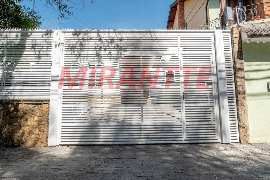 Casa terrea de 135m² com 3 quartos em Jardim Guapíra