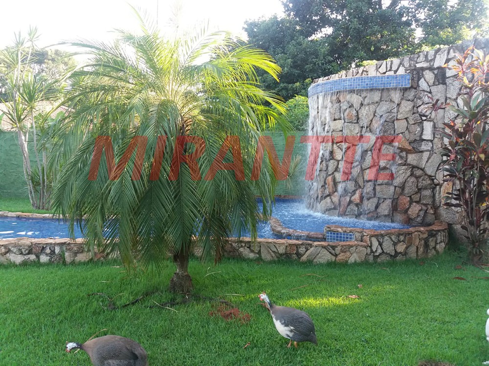 ChÁcara com 3 quartos em Jardim Monte Carlo