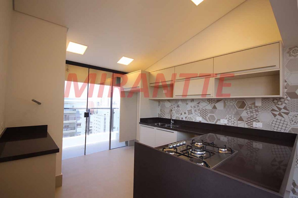 Apartamento com 3 quartos em Moema