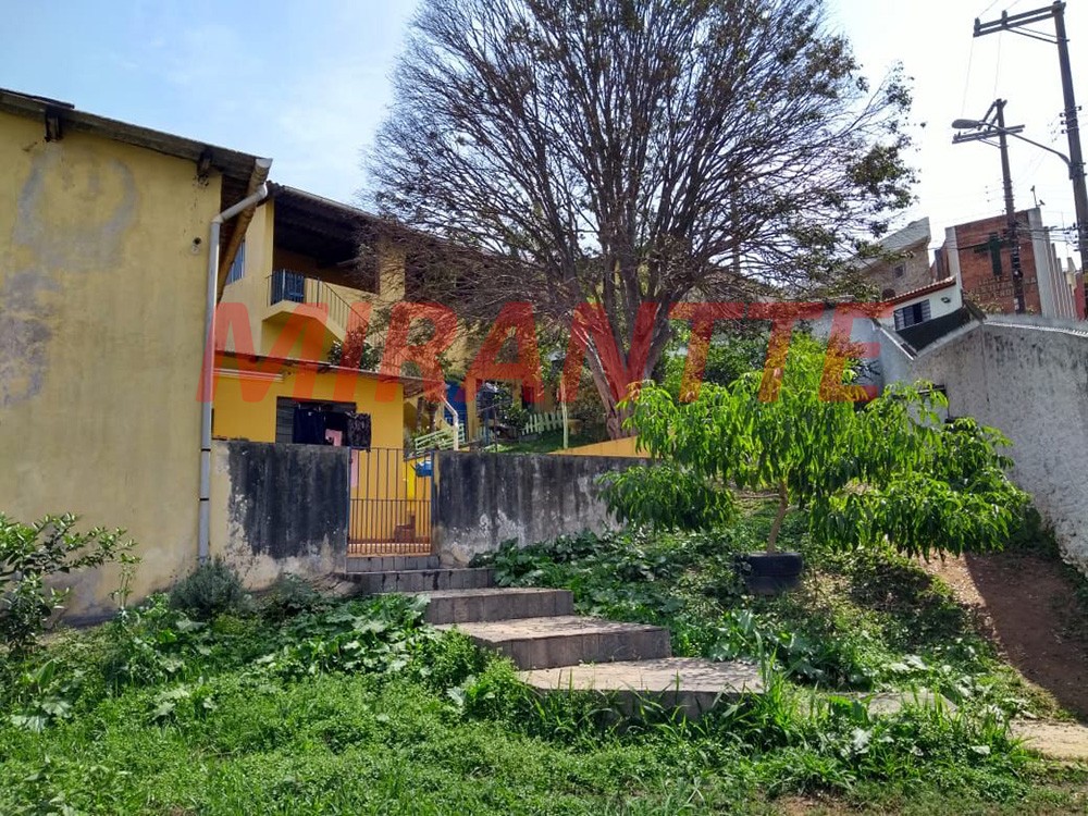 Casa terrea com 3 quartos em Imirim