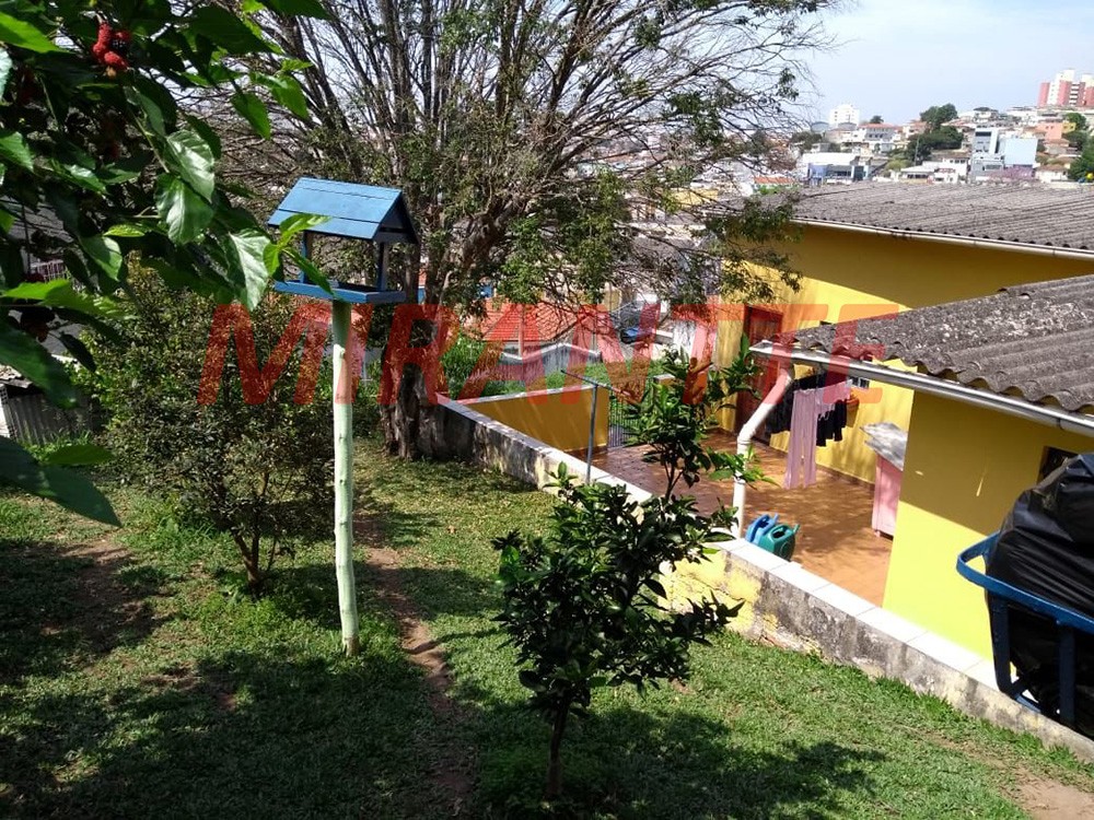 Casa terrea com 3 quartos em Imirim