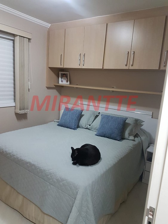Apartamento com 2 quartos em Vila Aurora