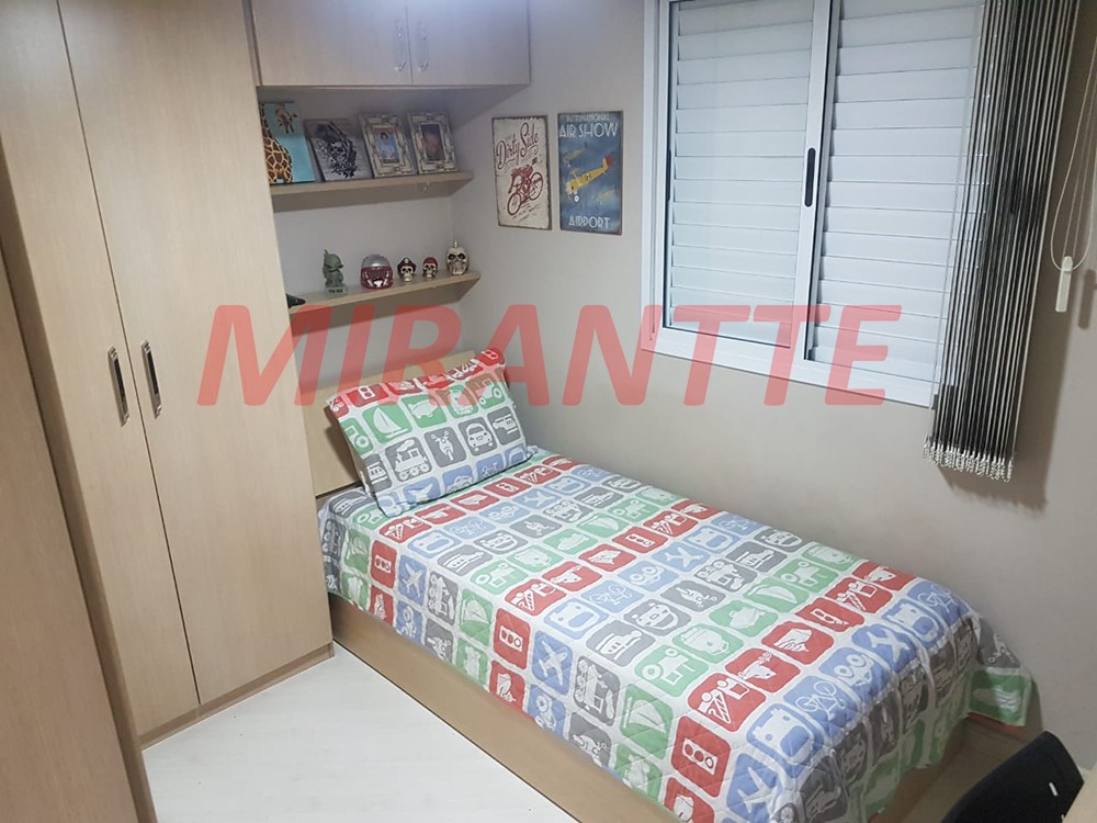 Apartamento com 2 quartos em Vila Aurora