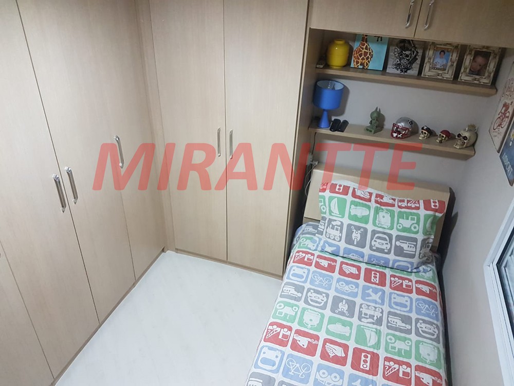 Apartamento com 2 quartos em Vila Aurora
