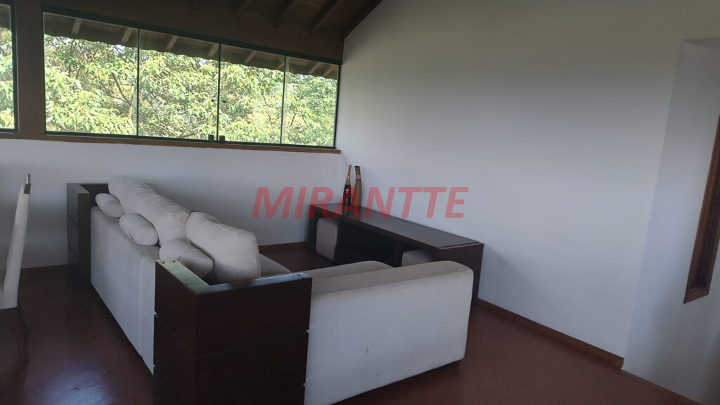 Sobrado de 340m² com 3 quartos em Serra da Cantareira
