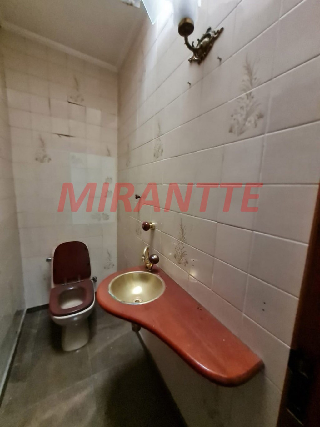 Casa terrea de 252m² com 3 quartos em Santana