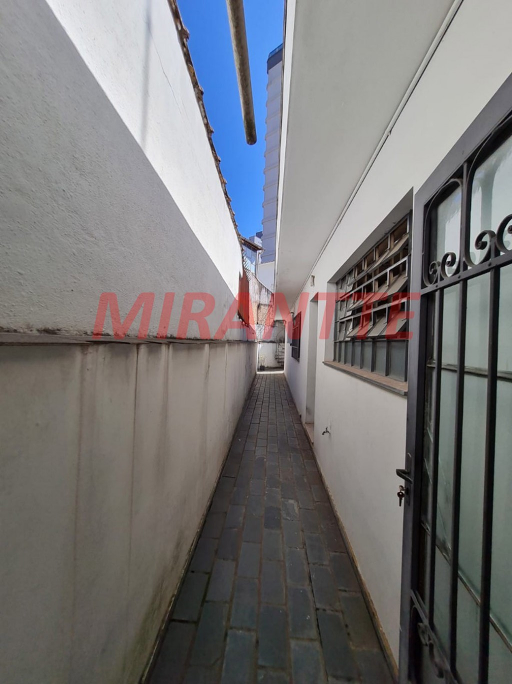 Casa terrea de 252m² com 3 quartos em Santana