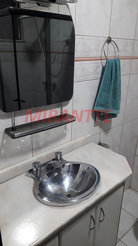 Sobrado de 150m² com 4 quartos em Jardim Guapíra