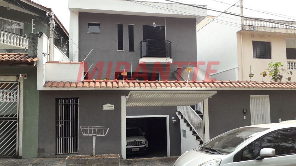 Sobrado de 150m² com 4 quartos em Jardim Guapíra
