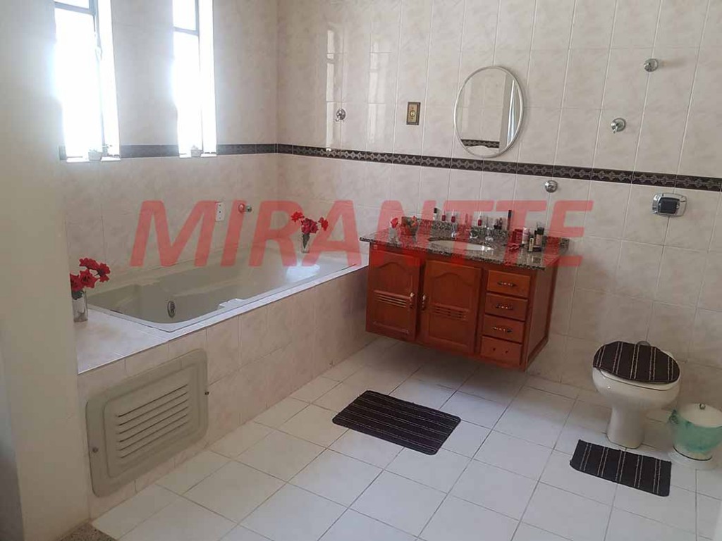 Sobrado de 250m² com 3 quartos em Santa Paula