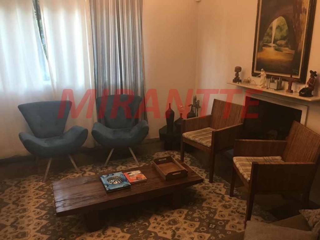 Sobrado de 320m² com 3 quartos em Centro – Mairiporã