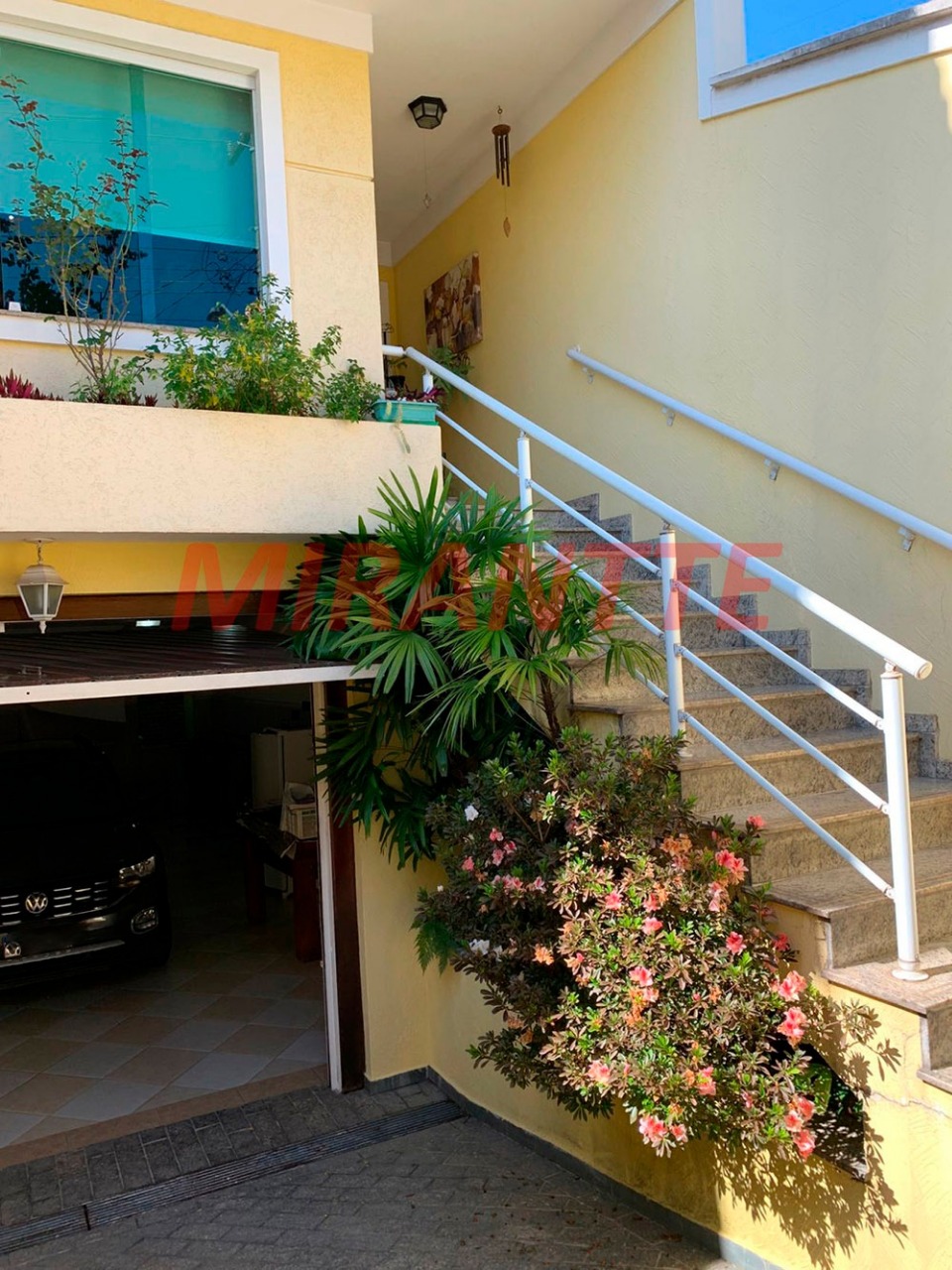 Sobrado de 153m² com 3 quartos em Vila Nivi