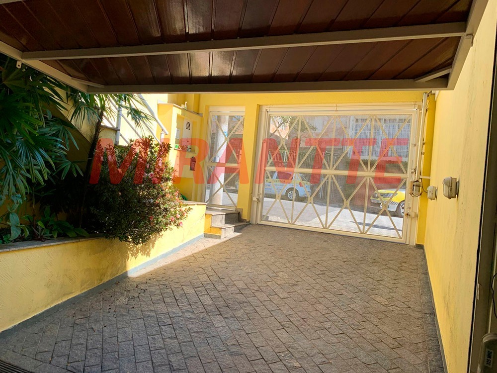 Sobrado de 153m² com 3 quartos em Vila Nivi