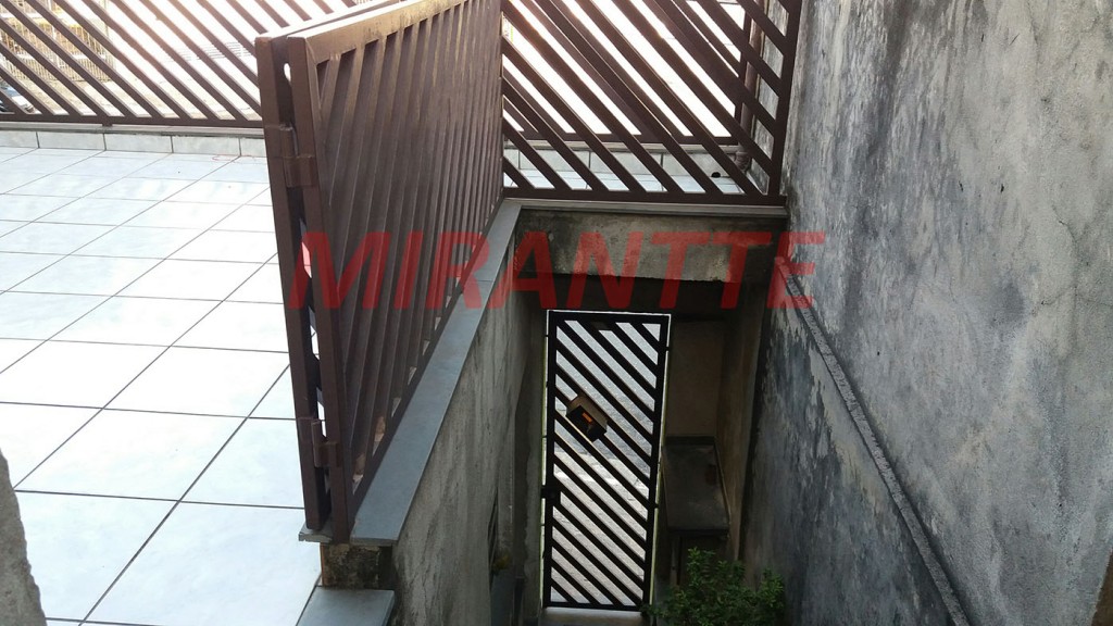 Sobrado de 204m² com 3 quartos em Parque Casa De Pedra