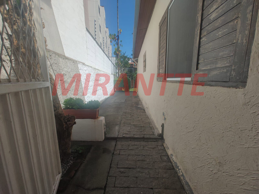 Terreno de 1118m² em Vila Rosa